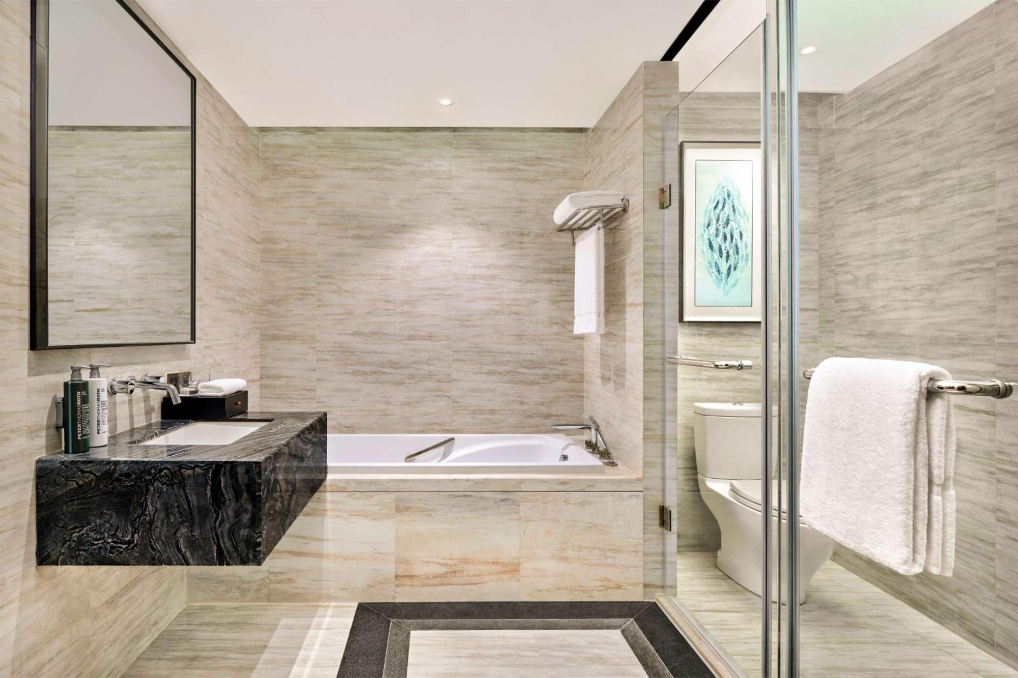 Hilton Garden Inn Wuhan Hankou Extérieur photo