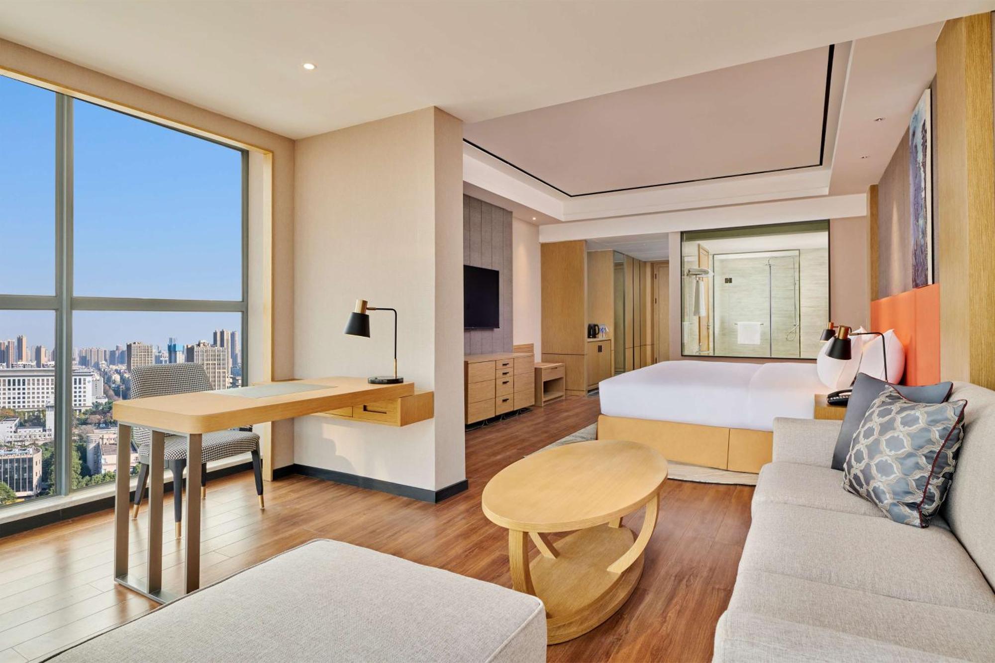 Hilton Garden Inn Wuhan Hankou Extérieur photo