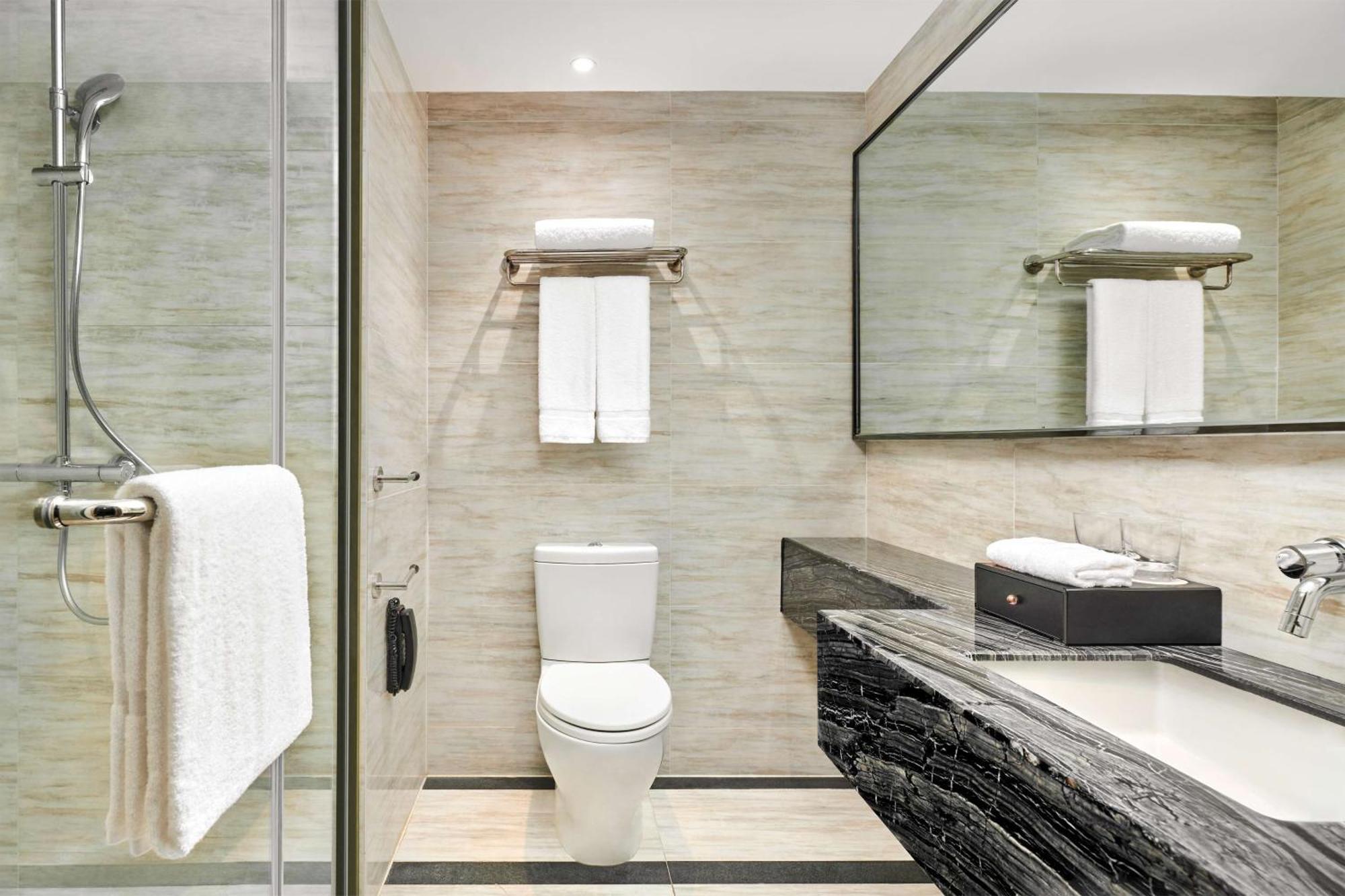 Hilton Garden Inn Wuhan Hankou Extérieur photo