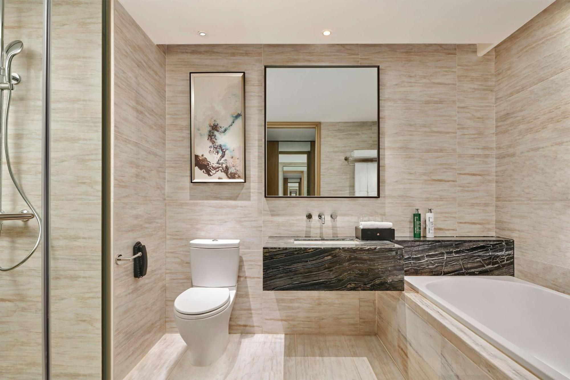 Hilton Garden Inn Wuhan Hankou Extérieur photo
