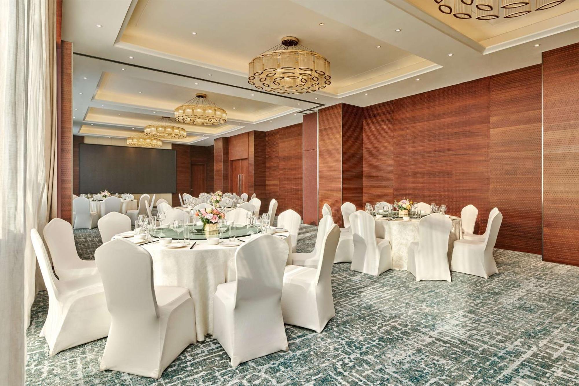 Hilton Garden Inn Wuhan Hankou Extérieur photo