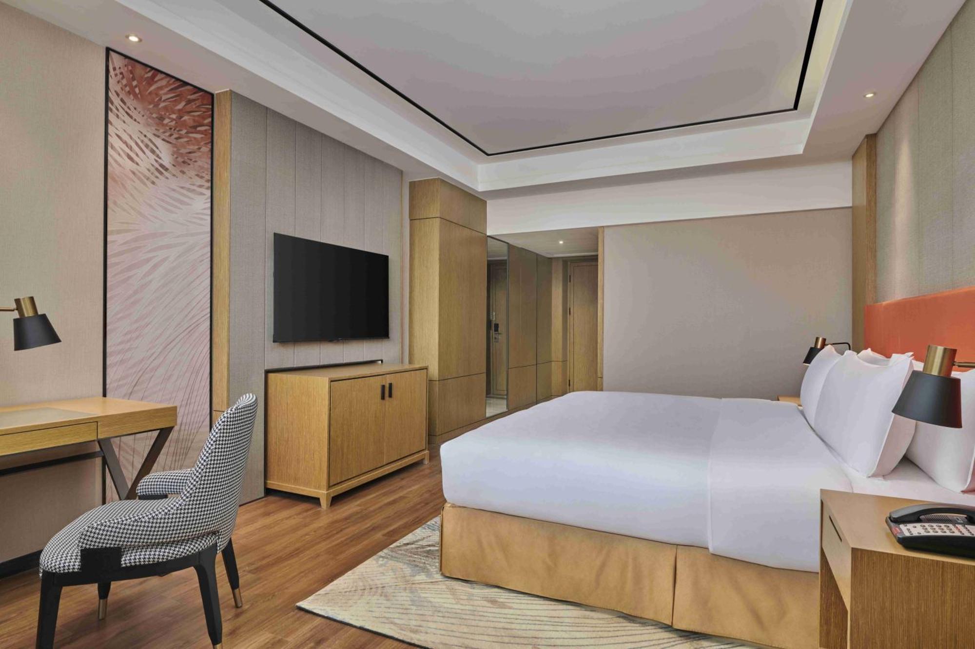 Hilton Garden Inn Wuhan Hankou Extérieur photo
