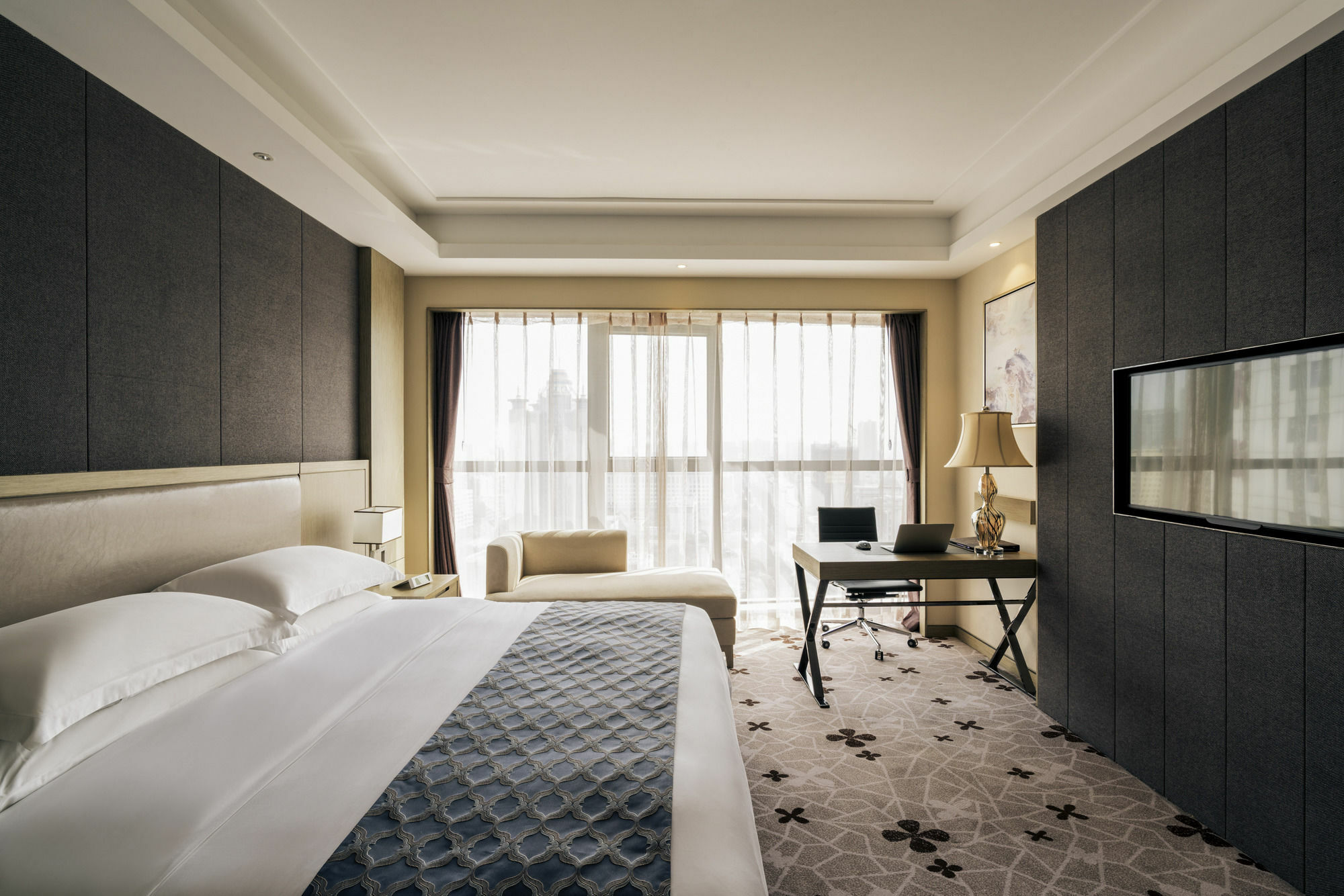 Hilton Garden Inn Wuhan Hankou Extérieur photo